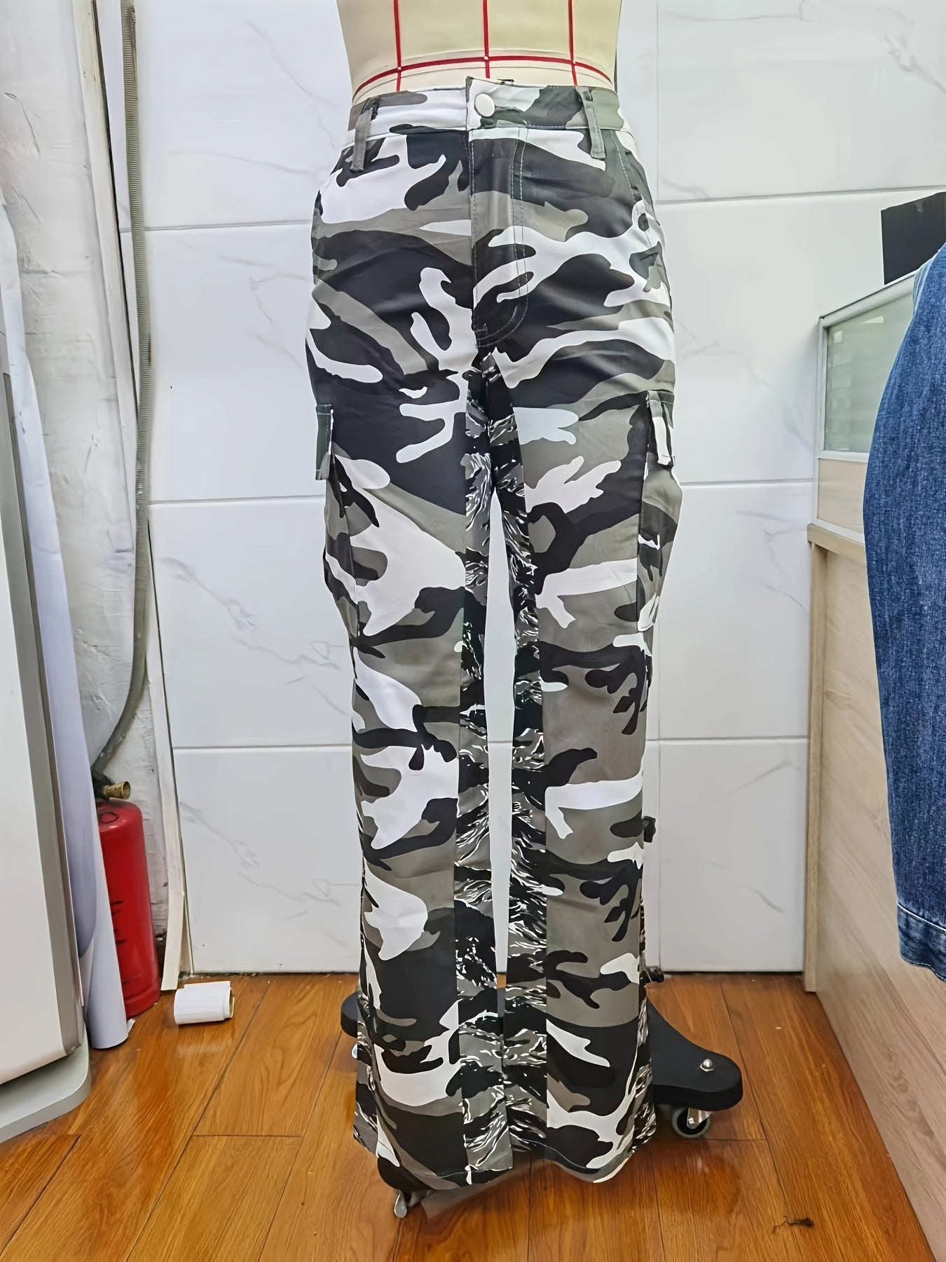 High Waist Straight Camouflage Cargo Jeans, Camo Print Medium Stretch Side Flap Pocket High Rise Denim Pants, Women's Denim Jeans & Clothing