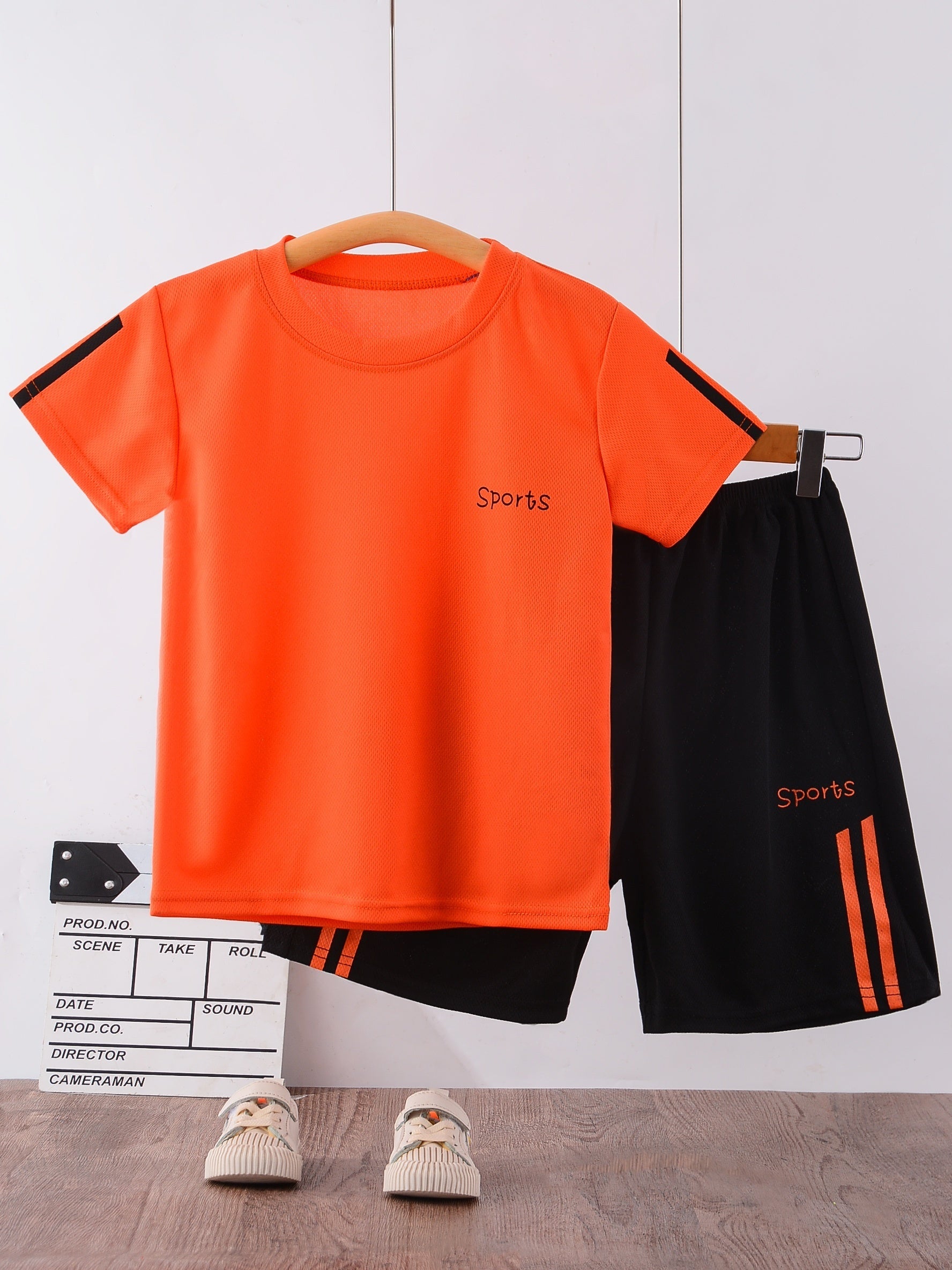Boy's 2pcs T-shirt & Elastic Waist Shorts Set, SPORTS Print Short Sleeve Tee Top, Color Clash Casual Kids Clothes For Summer