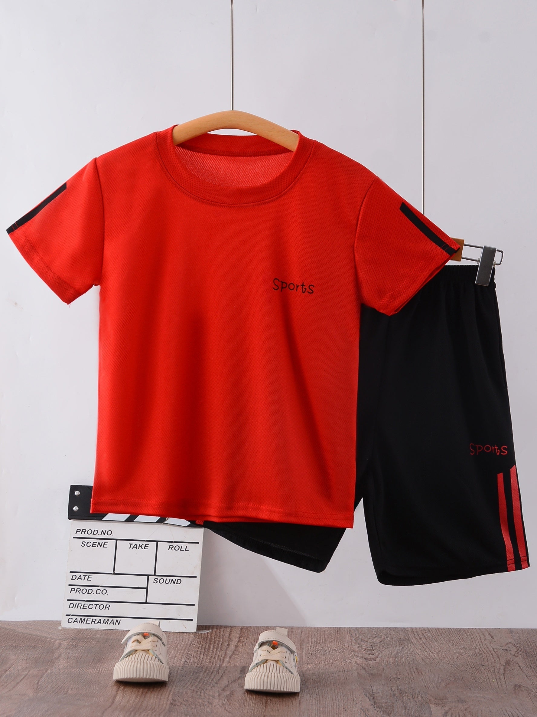 Boy's 2pcs T-shirt & Elastic Waist Shorts Set, SPORTS Print Short Sleeve Tee Top, Color Clash Casual Kids Clothes For Summer