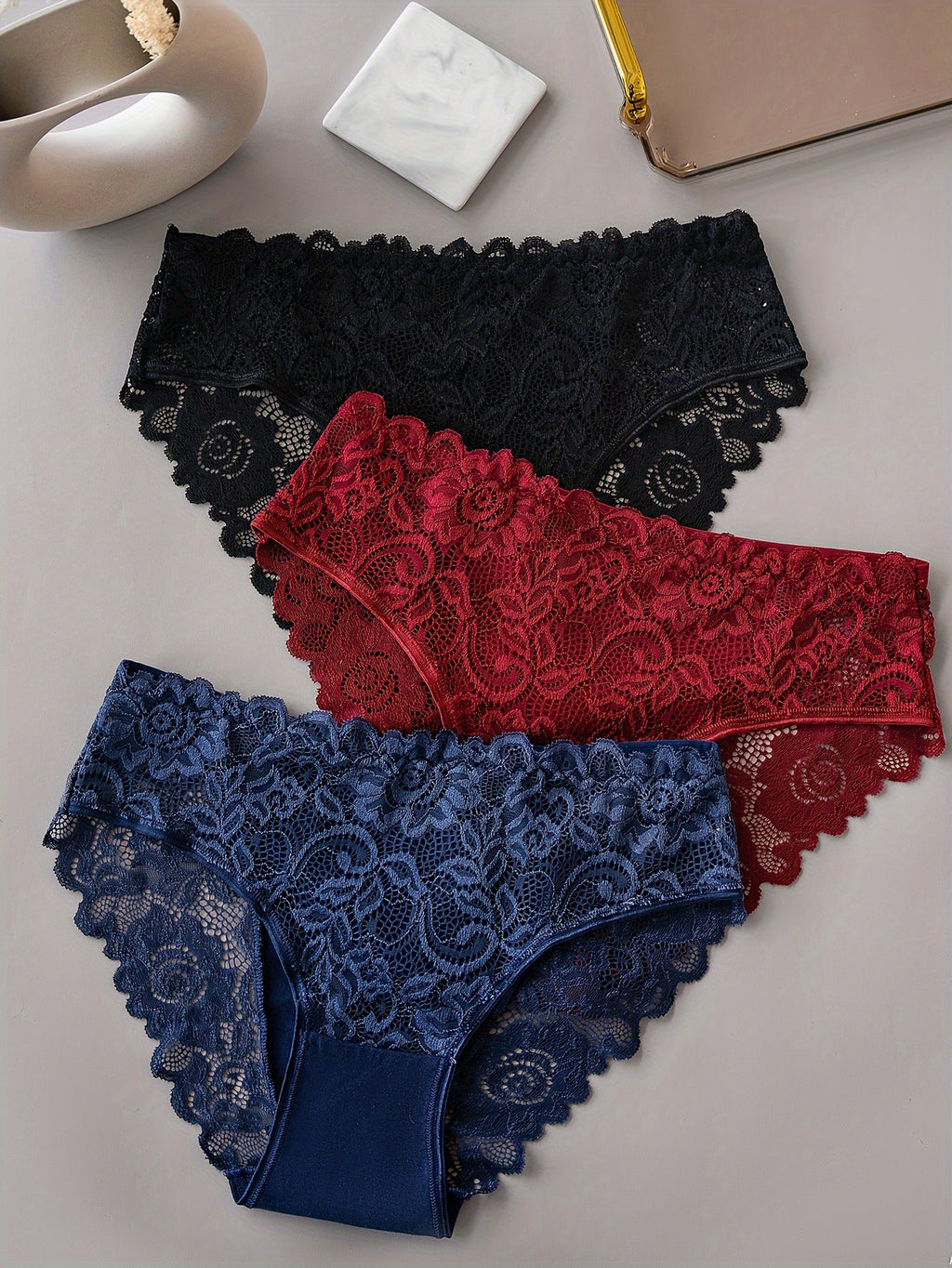 3pcs Solid Lace Briefs, Comfy Breathable Stretchy Intimates Panties, Women's Lingerie & Underwear