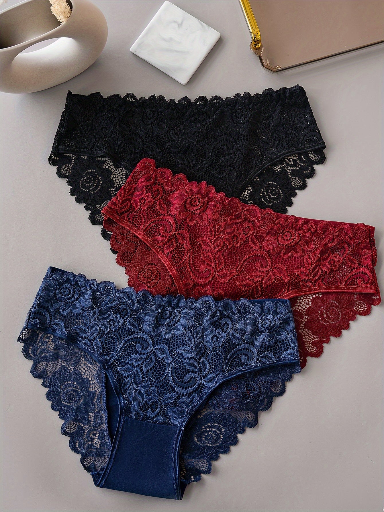 3pcs Solid Lace Briefs, Comfy Breathable Stretchy Intimates Panties, Women's Lingerie & Underwear