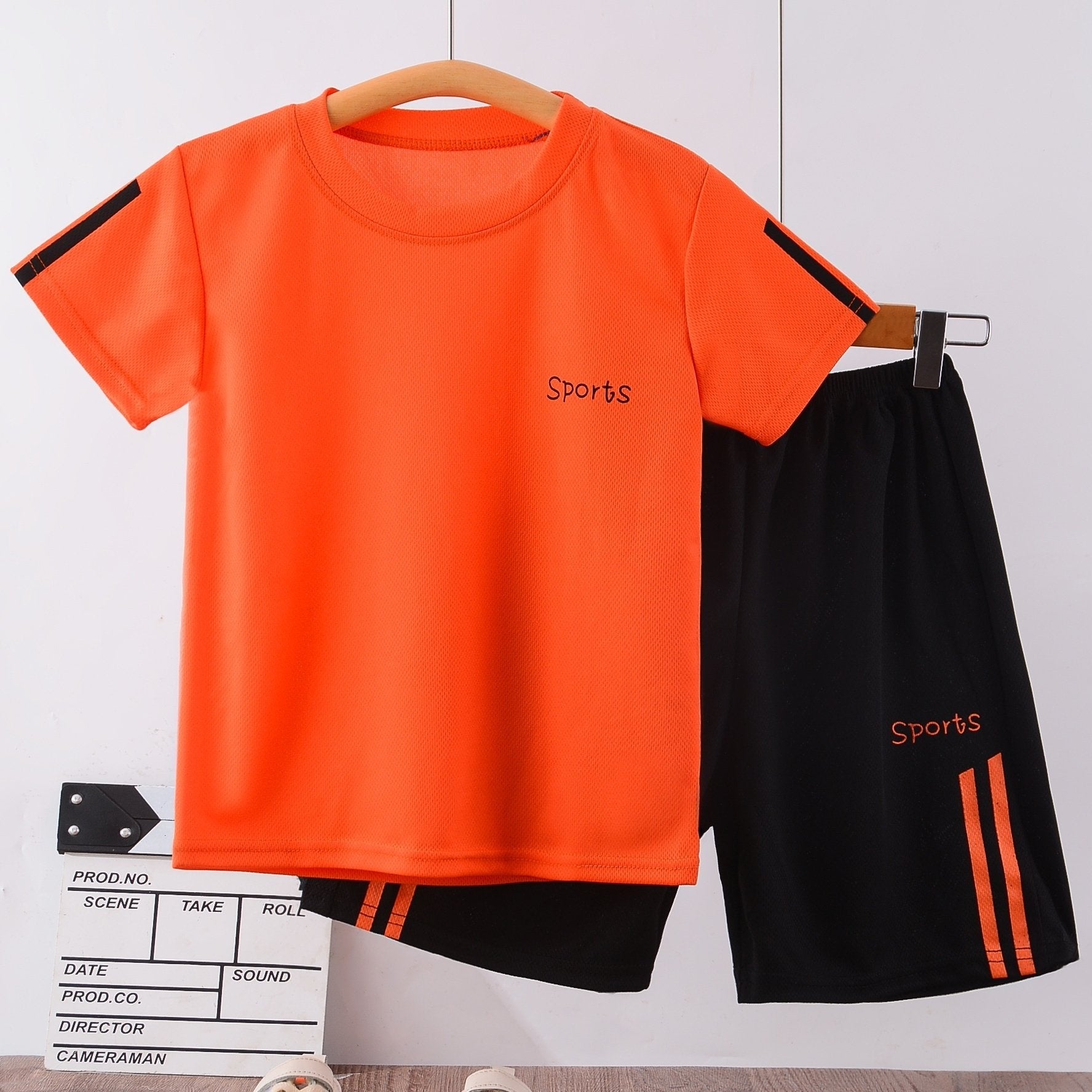 Boy's 2pcs T-shirt & Elastic Waist Shorts Set, SPORTS Print Short Sleeve Tee Top, Color Clash Casual Kids Clothes For Summer