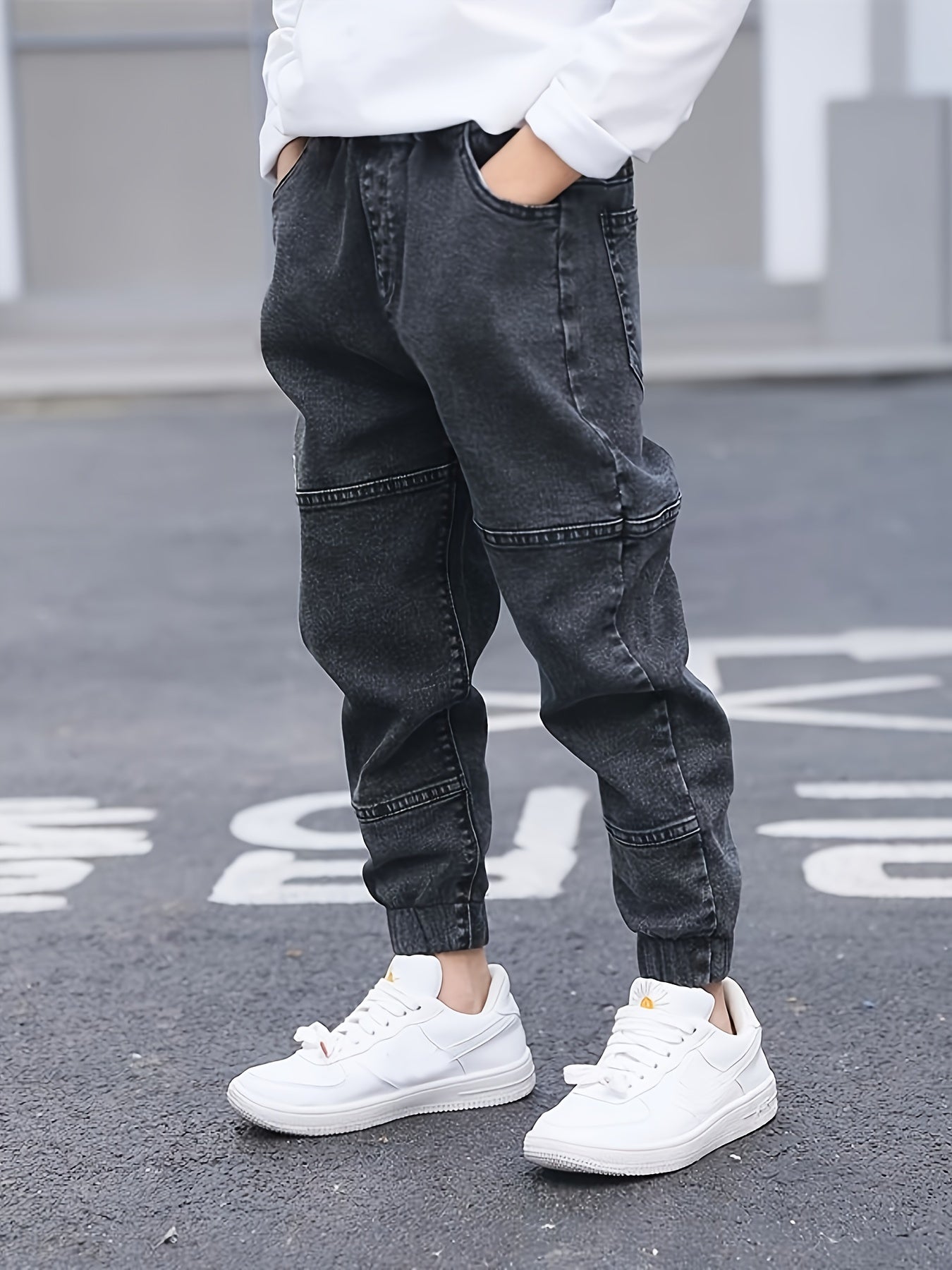 Kid's Casual Letter Patched Jeans, Versatile Denim Pants, Boy's Clothes For All Seasons