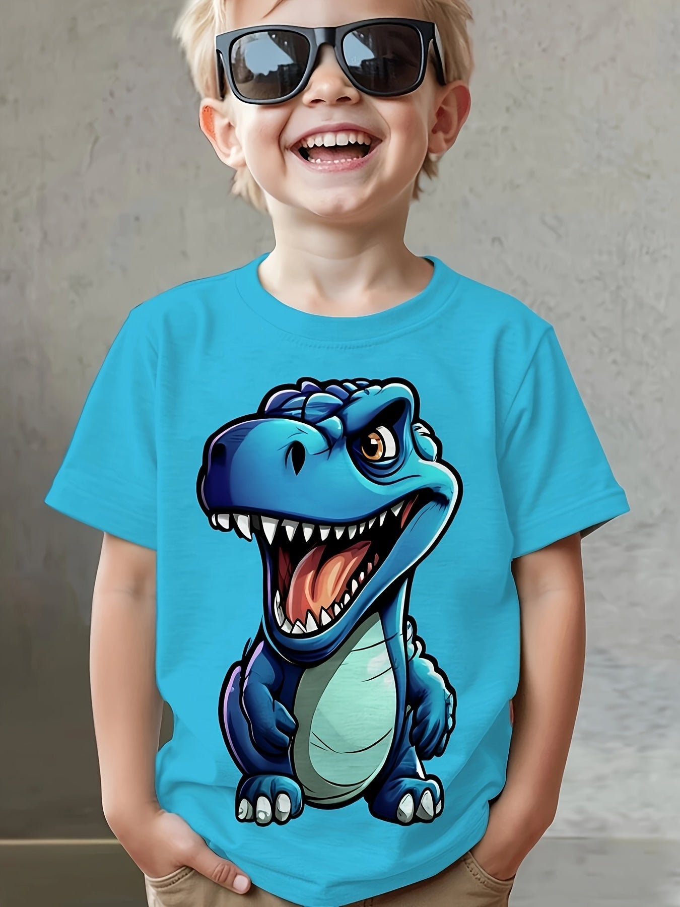 Adorable Dinosaur-Themed Design on a Boys' Short-Sleeve T-Shirt with a Round Neck, Suitable for Sports And Casual Outings, Made from Slightly Stretchy Fabric That Is Comfortable And Breathable, Featuring a Stylish Look That P